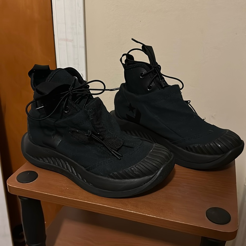 Converse Utility High Explore